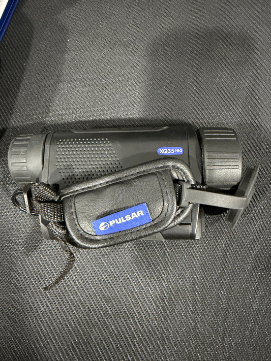 (Pre-owned) Pulsar Axion 2 XQ35 Pro
